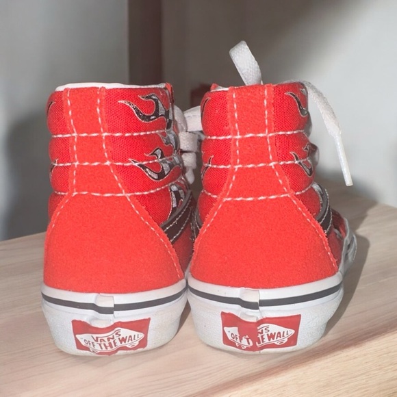 Vans Boy's K Sk8-hi Zip-K Sneaker, Size 12 - Picture 4 of 6